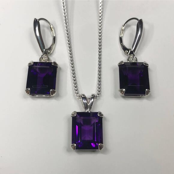 BEAUTIFUL 16.5ctw Emerald Cut Amethyst Earrings & Pendant Necklace Set - Picture 8 of 10